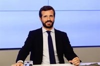 Casado avisa a Sánchez que no reemplazará a Podemos y le insta a dejar "las mosquiteras" de Doñana y afrontar la crisis