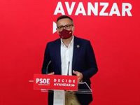 Conesa (PSOE) acusa al Gobierno regional de "condenar" a la comunidad educativa a una vuelta al cole "insegura"