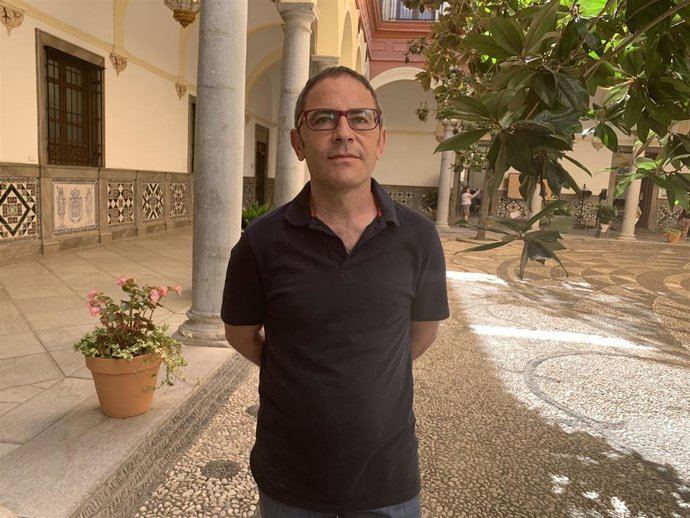 El concejal del PSOE de Granada Miguel Ángel Fernández Madrid