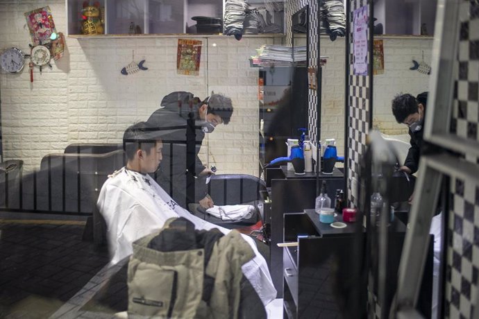 Una peluquería en Shanghái.