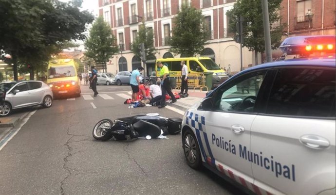 Accidente mortal de un motociclista en la calle Muro de Valladolid.