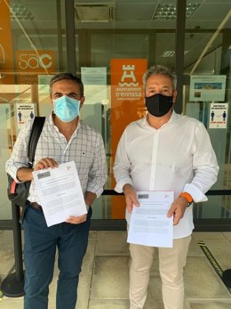 Los portavoces del PP y Cs en Ibiza.