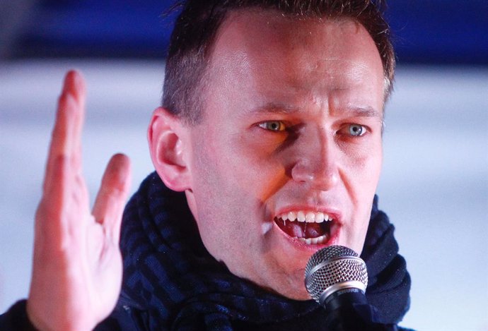 Rusia.- Los médicos atribuyen a un "trastorno metabólico" el estado de Navalni t