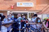 Zapatero admite que estudian nuevas medidas sobre movilidad y agrupaciones pero que ahora tienen "dificultad jurídica"