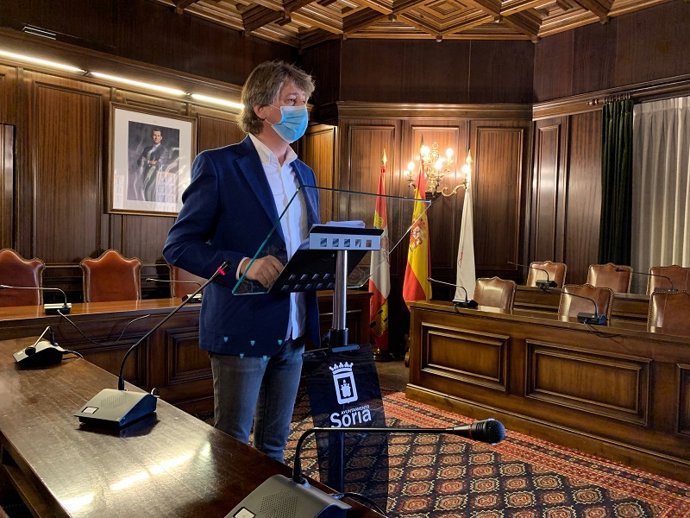 El alcalde Carlos Martínez.