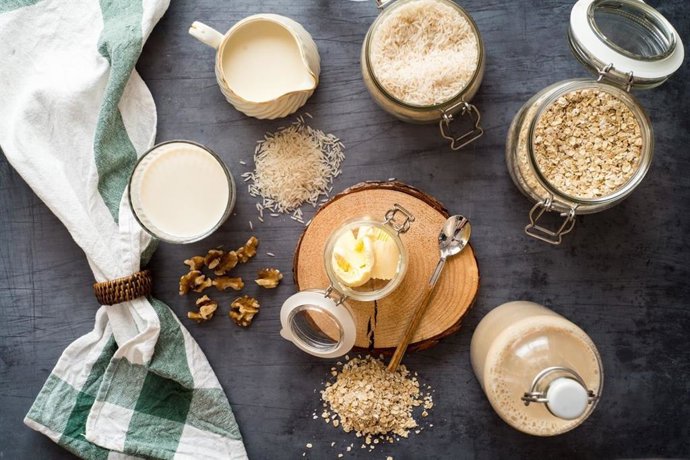 Lácteos vegetales, leches, margarinas, helados y yogures