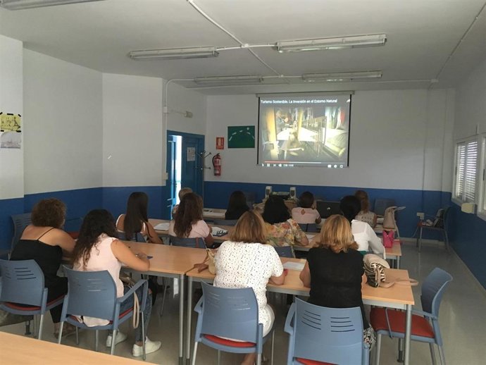 Femur ofrece nuevos cursos de formación a la mujer rural para facilitar su inserción laboral.