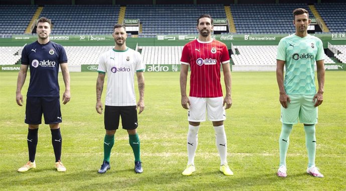 Equipaciones del Racing de Santander para la temporada 2020/2021