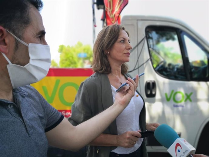 La diputada de Vox Reyes Romero.