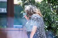 El juez desestima más aclaraciones a la anulación de la orden que prohíbe fumar y espeta a Madrid que él no "cogobierna"