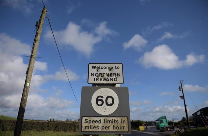 Frontera entre Irlanda e Irlanda del Norte.