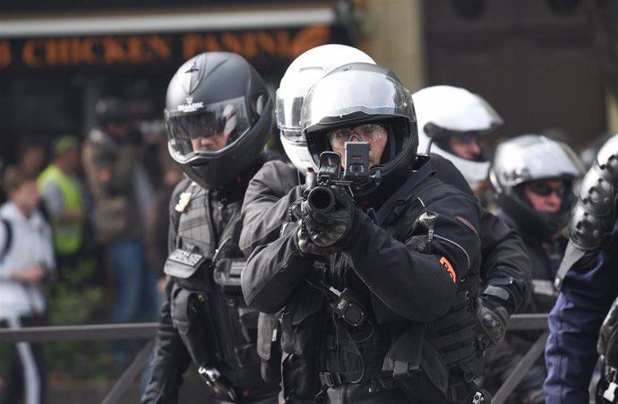 Francia.- Al menos 83 detenidos en París en los incidentes por la derrota del PS