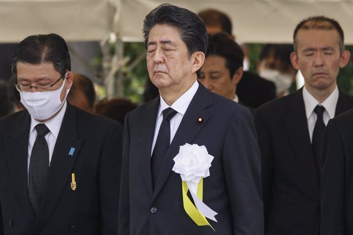 Japón.- Abe se convierte en el primer ministro japonés con más tiempo en el carg