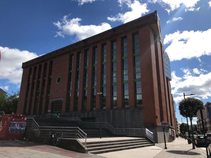 Campus de El Milán, Oviedo.