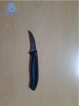 Cuchillo intervenido a la menor detenida en Palma.