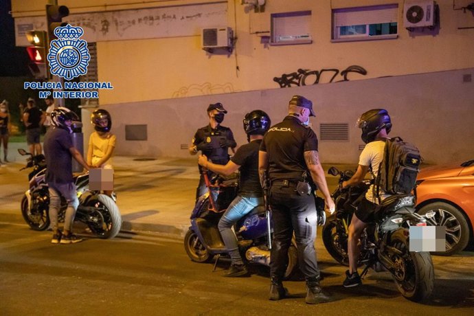 La 'Operación Verano' se inició con acciones informativas para proceder a sanción con el objetivo de evitar la expansión del COVID-19