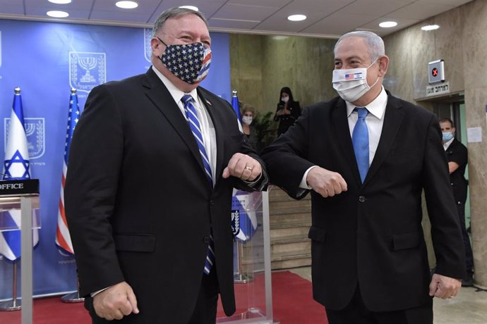 Mike Pompeo y Benjamin Netanyahu