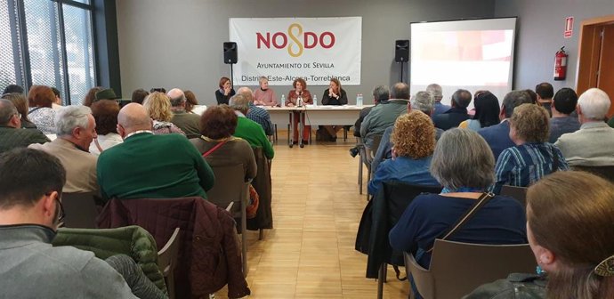 Adela Castaño, en una sesión informativa