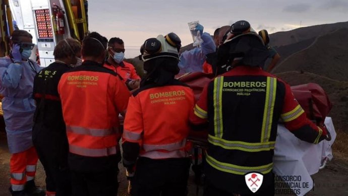 Efectivos del CPB durante un rescate en Torrox