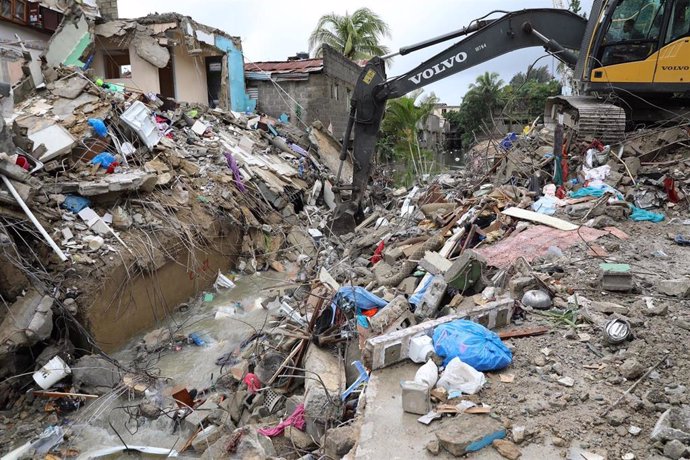 Destrucción provocada por la tormenta 'Laura' en República Dominicana