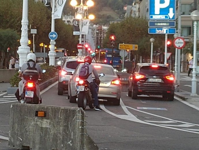 Señal en la intersección.