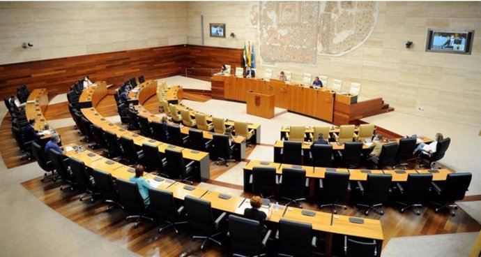 Reunión de la Diputación Permanente de la Asamblea de Extremadura