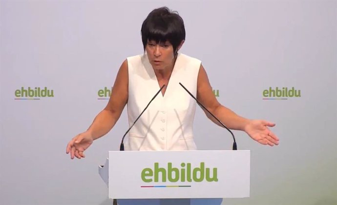 La portavoz de EH Bildu en el Parlamento Vasco, Maddalen Iriarte