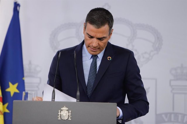 El presidente del Gobierno, Pedro Sánchez, ofrece una rueda de prensa al término de la primera reunión del Consejo de Ministros en Moncloa tras el periodo estival.