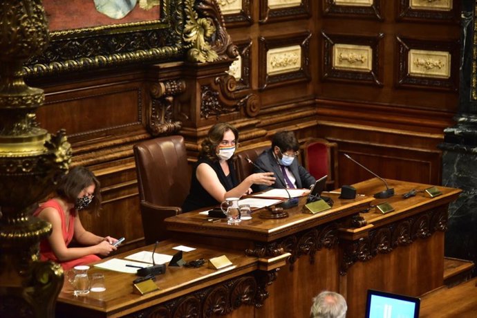 L'alcaldessa Ada Colau, en el ple sobre la monarquia de l'Ajuntament de Barcelona