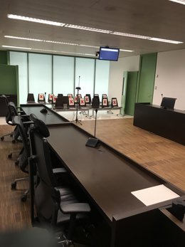Sala de vistas en la Ciutat de la Justícia en Barcelona