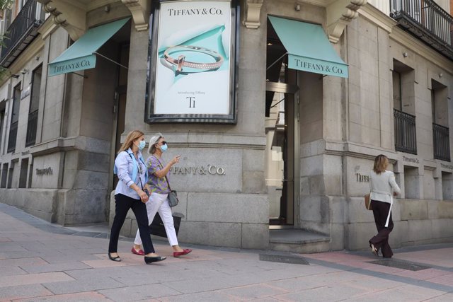 EEUU.- Tiffany vuelve a beneficios en el segundo trimestre gracias a China y las