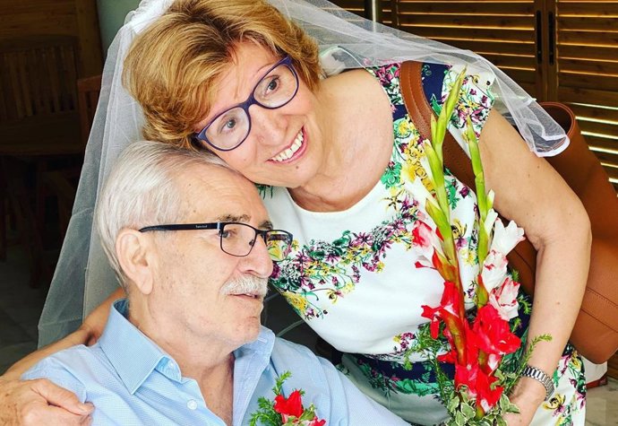 Bodas de oro en el Hospital de Torrevieja