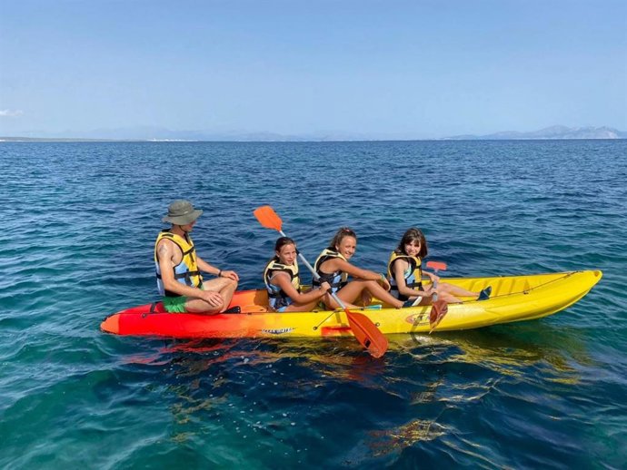 Niños en el campus deportivos del Consell de Mallorca.