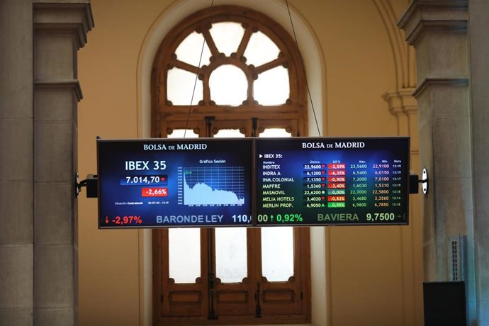 Valores de la Bolsa de Madrid (España), a 30 de julio de 2020. 