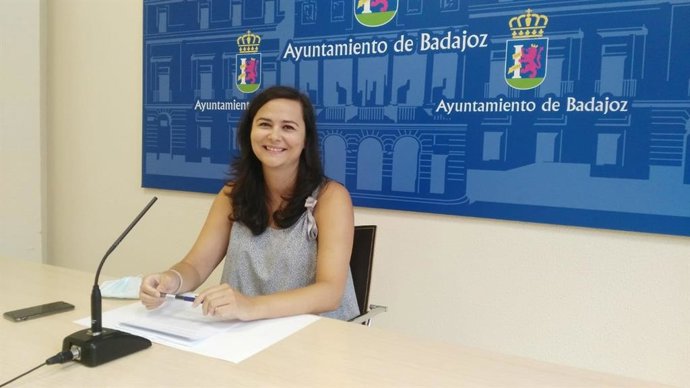 La concejala de Colegios del Ayuntamiento de Badajoz, Lara Montero de Espinosa