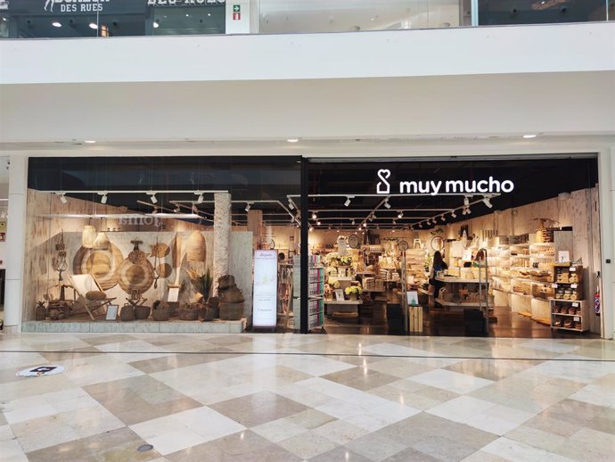 Tienda 'Muy Mucho' en intu Xanadú