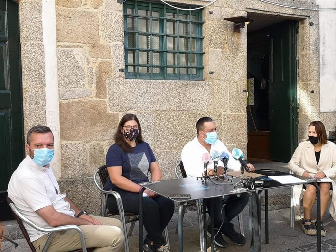 Rueda de prensa de la Asociación Hostalaría Compostela y la Asociación de Bares, Pubs e Discotecas de Santiago