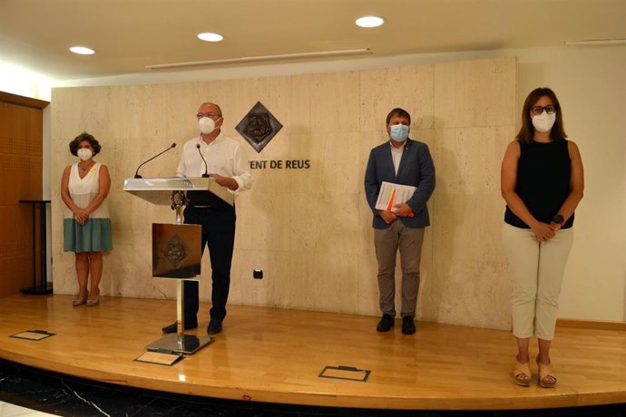 El alcalde de Reus, Carles Pellicer, en rueda de prensa