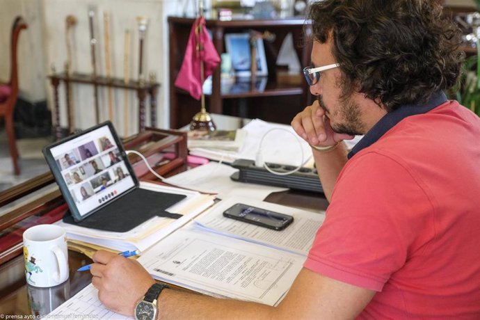 El alcalde de Cádiz, José María González, durante el pleno telemático