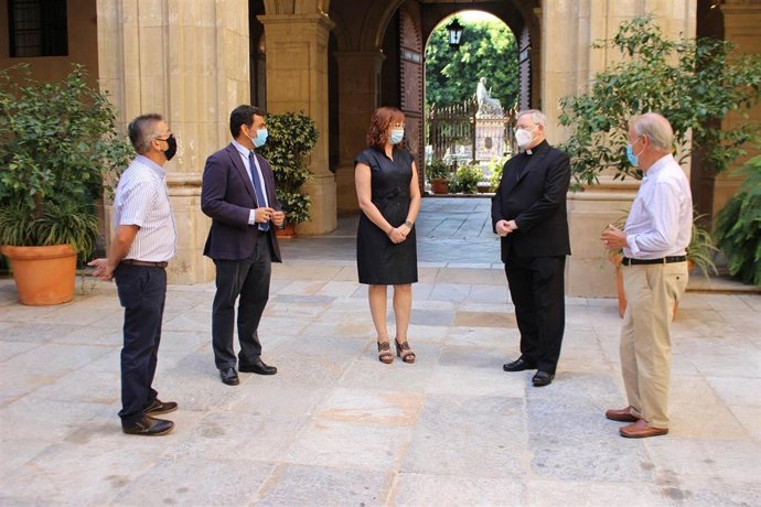 Nota+Foto+Sonido/ La Comunidad Amplía Las Ayudas A Fam Ilias Vulnerables Para Evitar Que Se Queden En La Calle