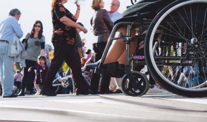 La Junta de Andalucía crea 83 plazas de respiro familiar para mayores y personas con discapacidad