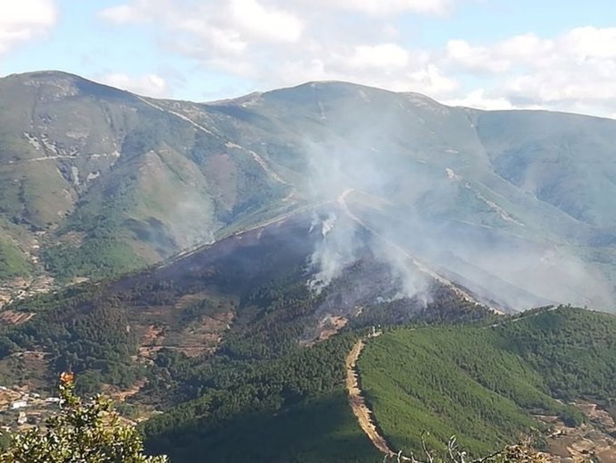 Imagen aérea del incendio de Aldehuela.