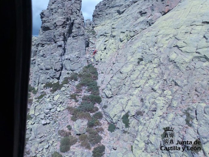 Rescate en los Riscos del Bollo, en Bohoyo (Ávila).