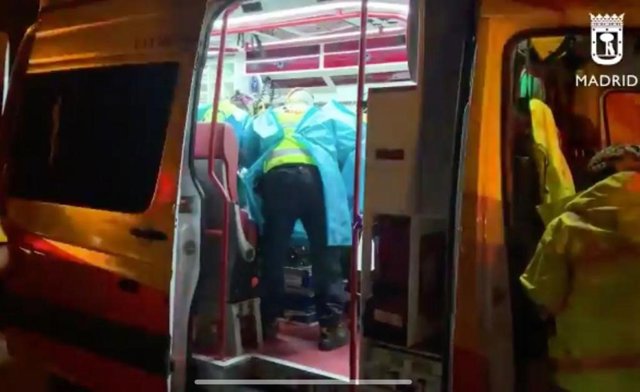 Dos menores y un varón de 28 años, heridos por arma blanca en Ciudad Lineal