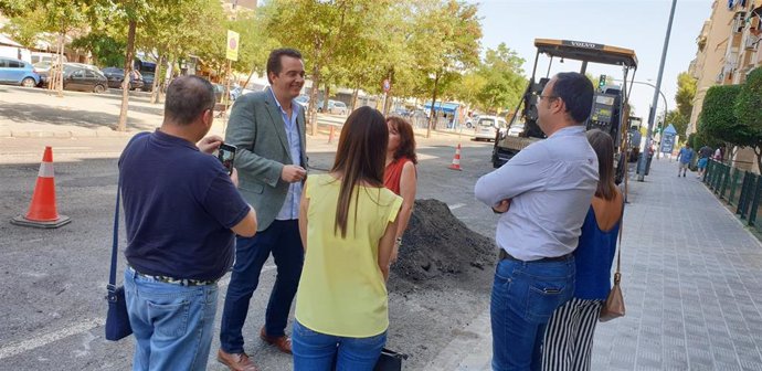 Sevilla.- El Ayuntamiento ejecuta un proyecto de mejora del asfaltado en calles del Distrito Norte