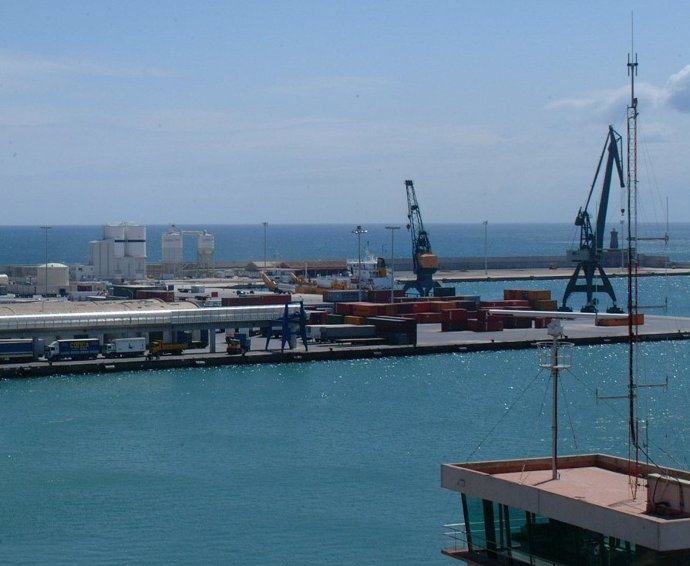 Imagen de archivo del puerto de Melilla