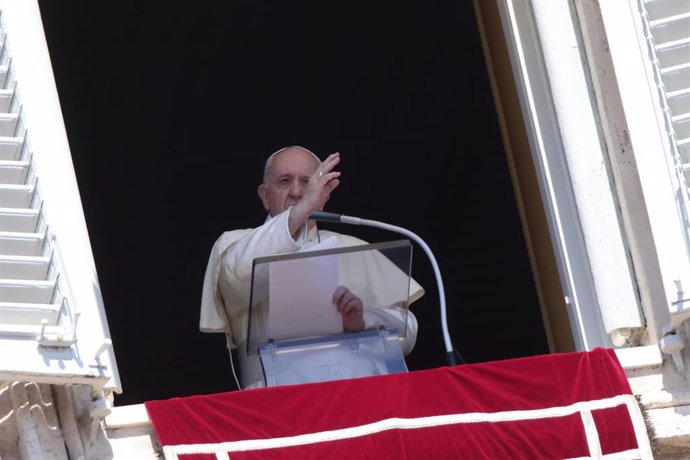 El Papa Francisco ofreciendo el Ángelus del pasado domingo 23 de agosto