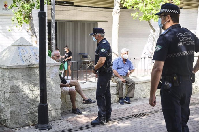 Unas 550 multas durante la 'no Feria' de Almería, la mayoría por no usar mascarillas y realizar botellones