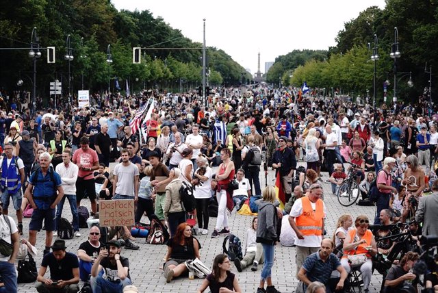 Protesta negacionista en Berlín