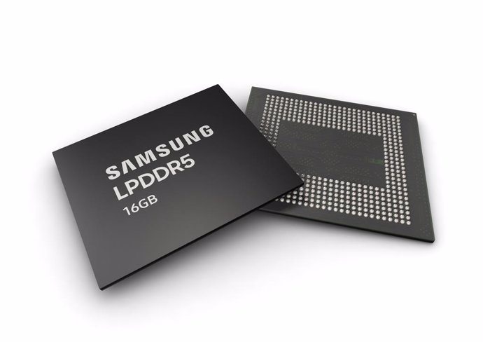 Samsung comienza la producción en masa de sus memorias RAM de 16 GB EUV 